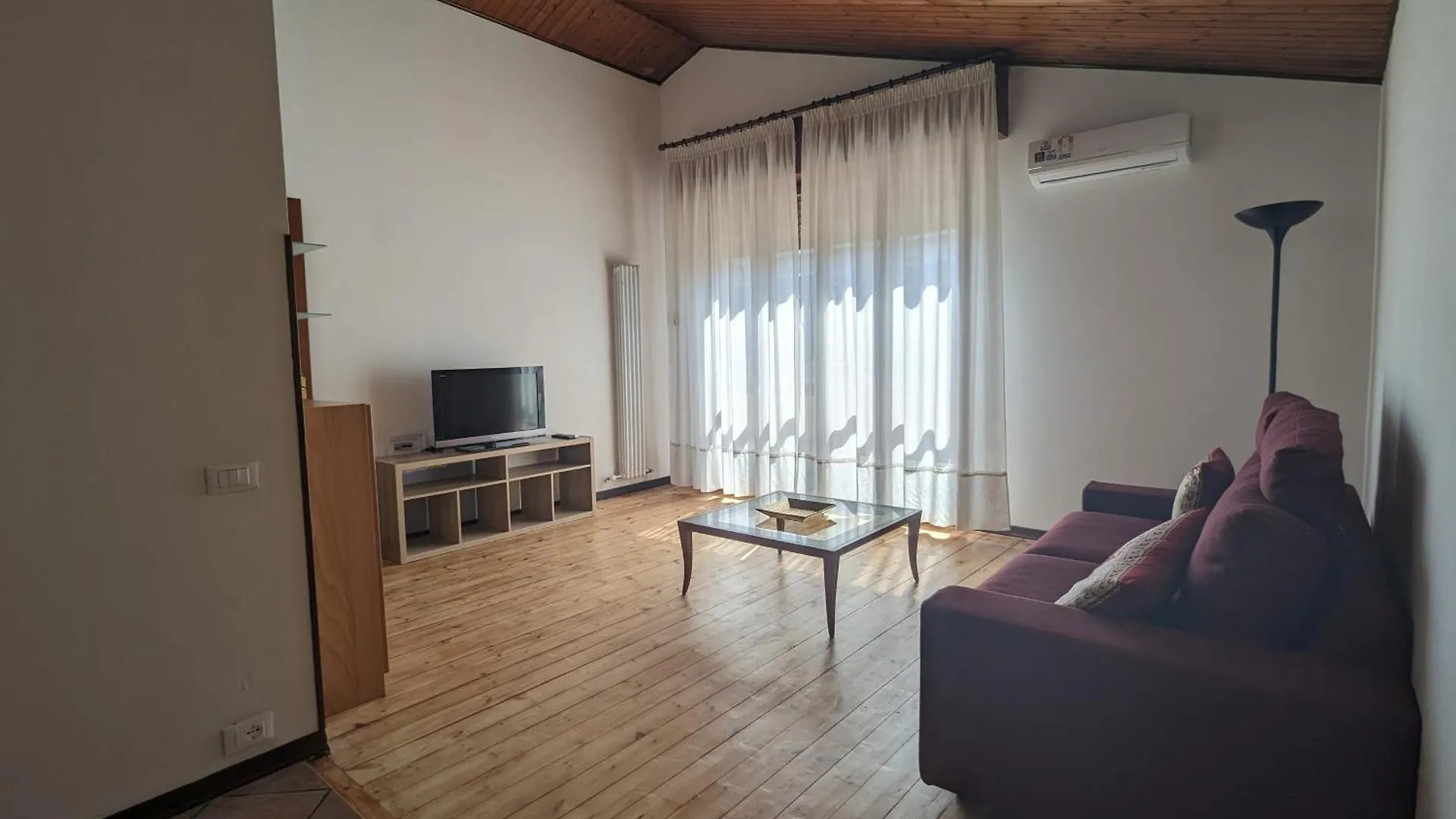 Urban Oasis 6 Pl Near City Center Apartment Verona